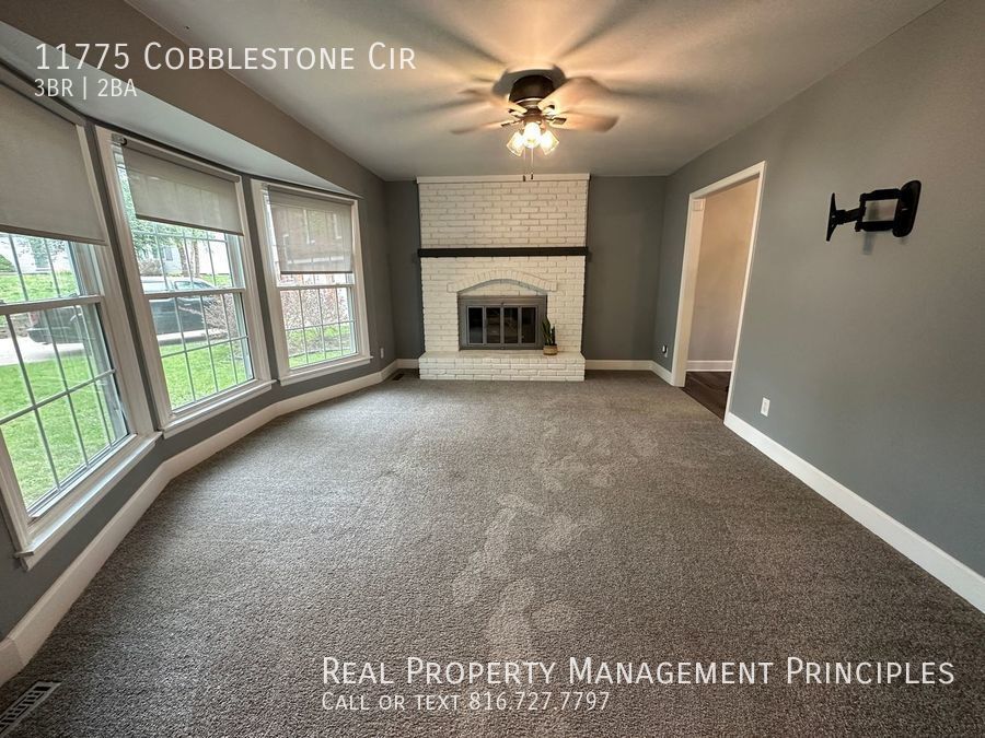 Completely Remodeled 3 Bedroom 2 Bath Plat... House for Rent in Platte City, MO