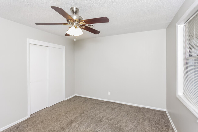 Building Photo - 3 Bedroom Home in Columbia, SC