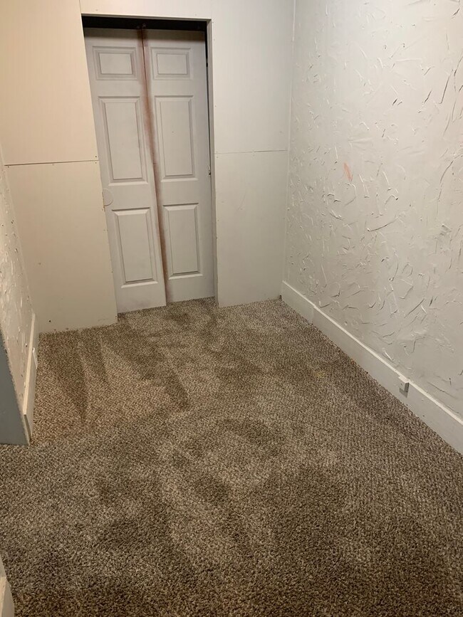 Foto del edificio - 1608 Fountain Ave