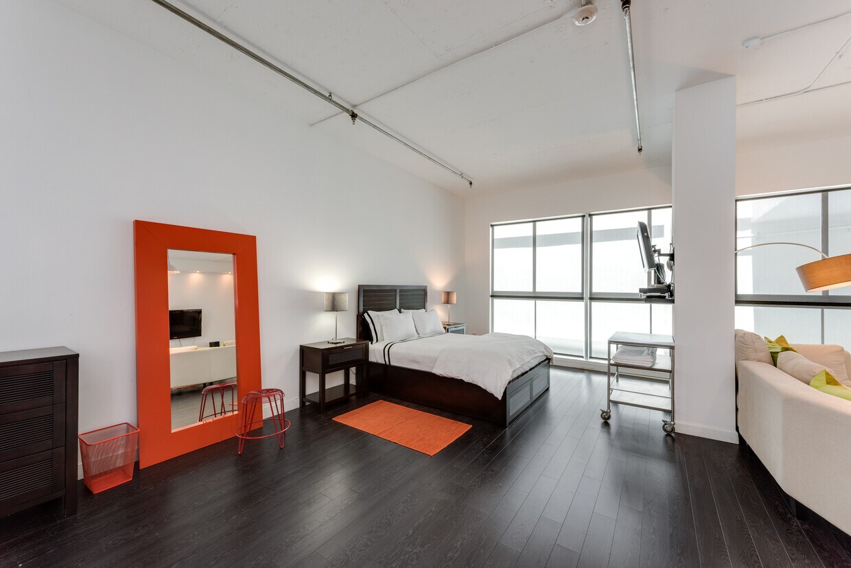 Foto principal - 1560 Lenox Ave.