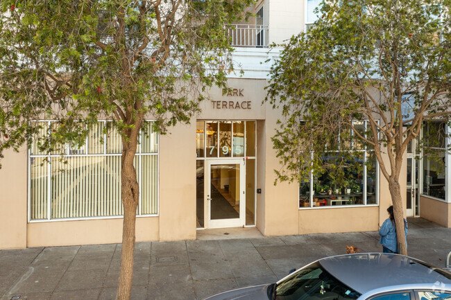 Entrance - 795 8th Ave