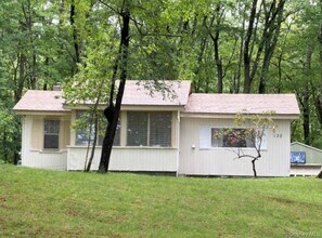 Building Photo - 130 Whitlock Rd