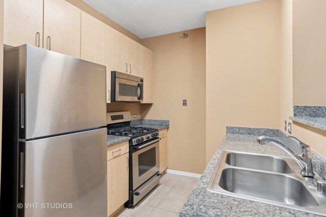 Foto del edificio - 600 N Kingsbury St