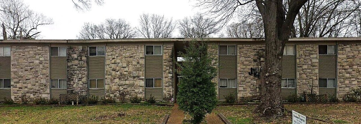 Foto principal - 2092 Jefferson Ave
