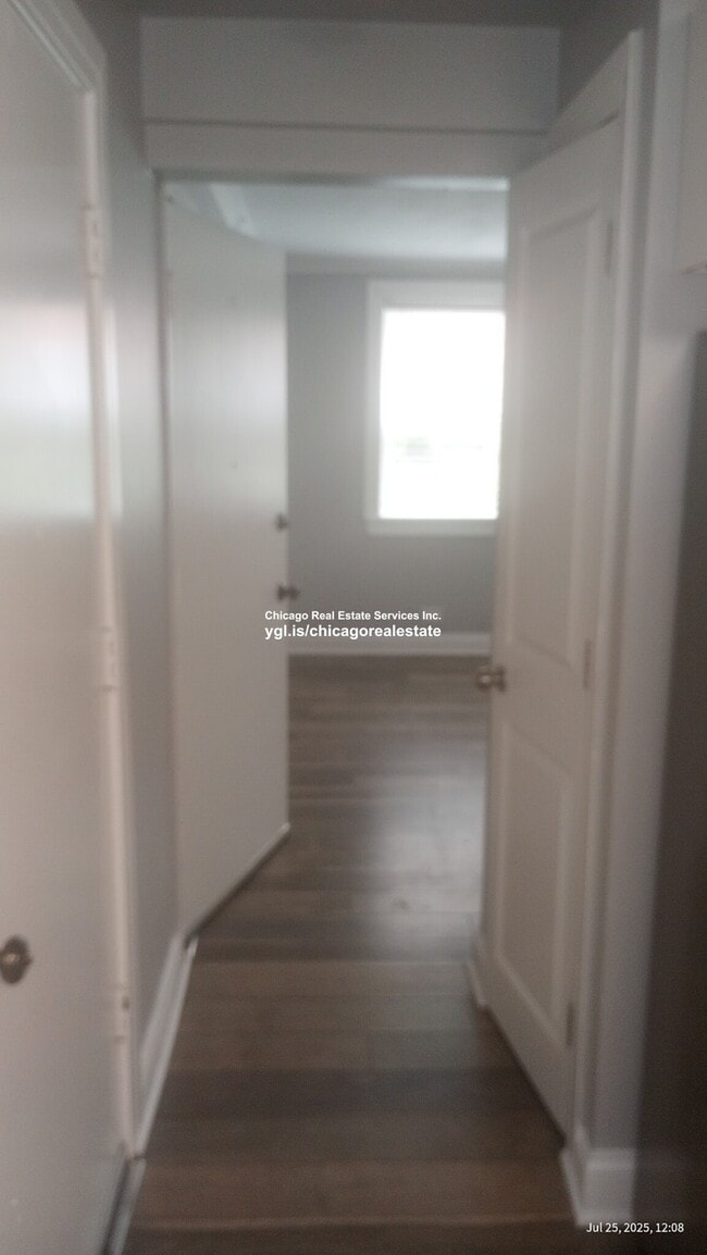 Foto del edificio - 2754 W North Shore Ave
