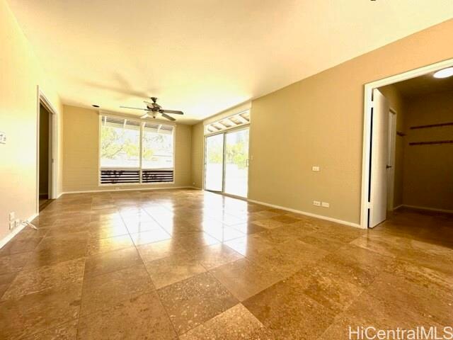 Building Photo - 117 Kailuana Pl