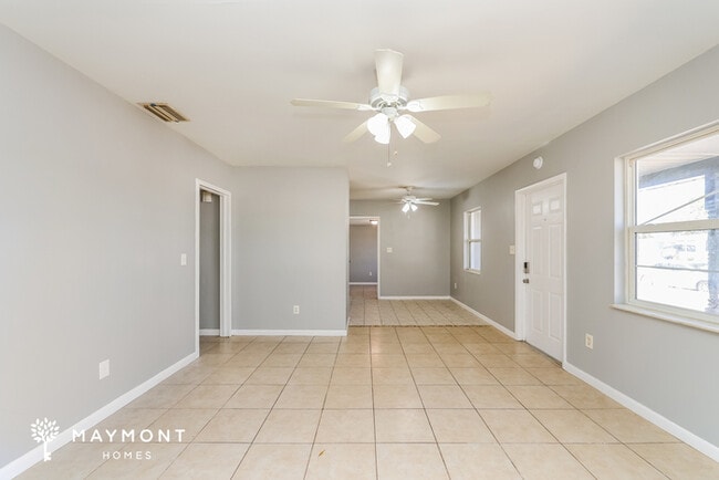 Foto del edificio - 5608 32nd Ave N