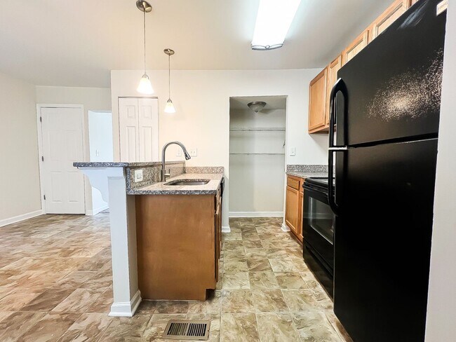 Foto del edificio - 8860 Pennsbury Place