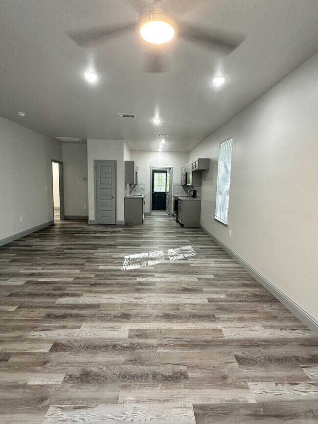 Foto del edificio - 123 Blackfoot Dr