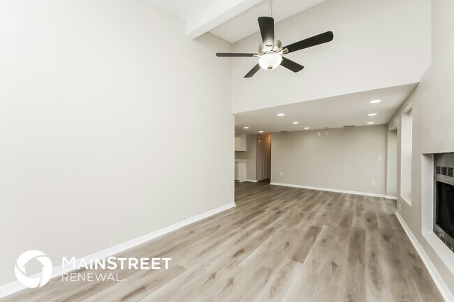 Foto del edificio - 3235 Timberline Rd