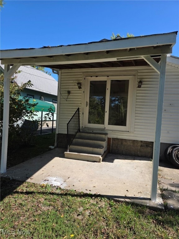 Building Photo - 422 Lorain Blvd