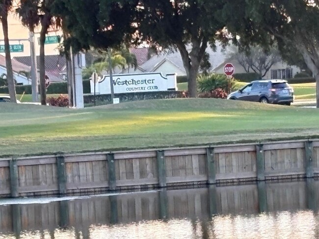 Foto del edificio - 5855 Northpointe Ln