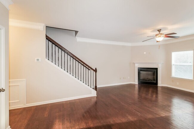 Foto del edificio - 253 Green Bridge Ct