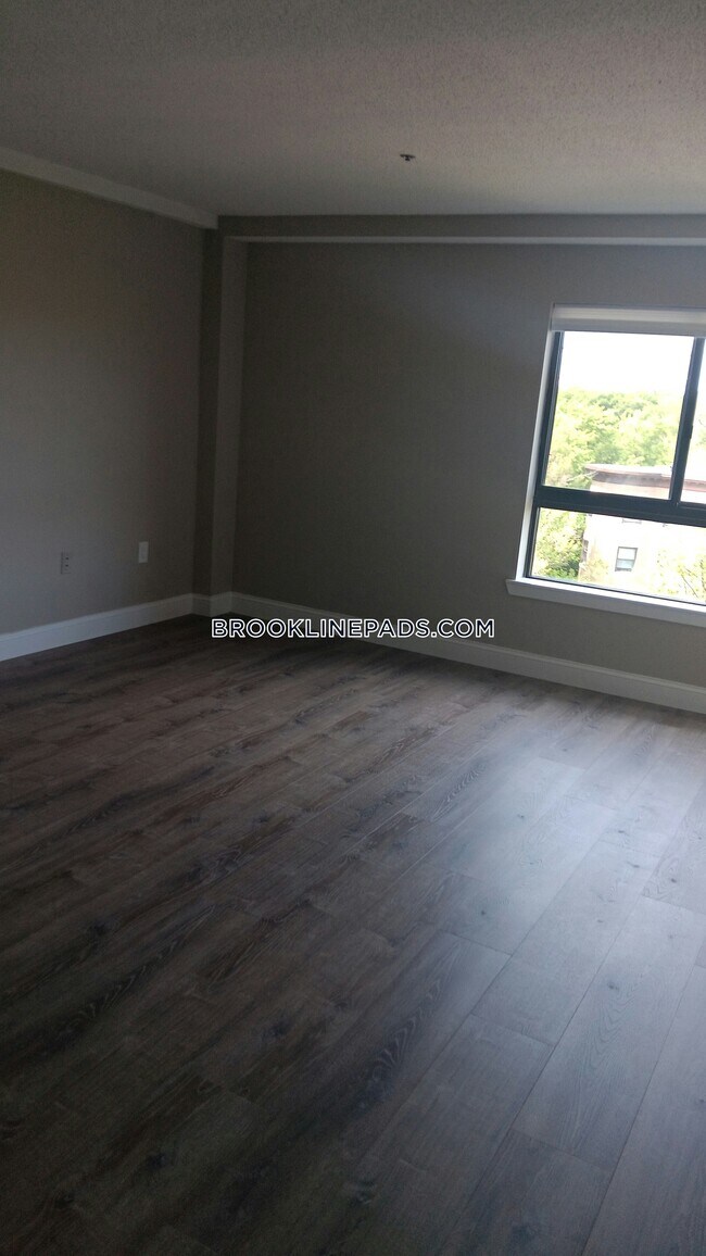 Foto del edificio - 1111 Beacon St