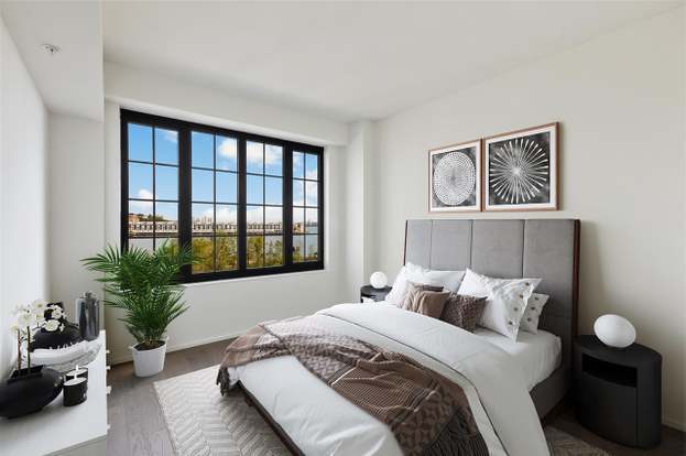 Foto del edificio - 1425 Hudson St