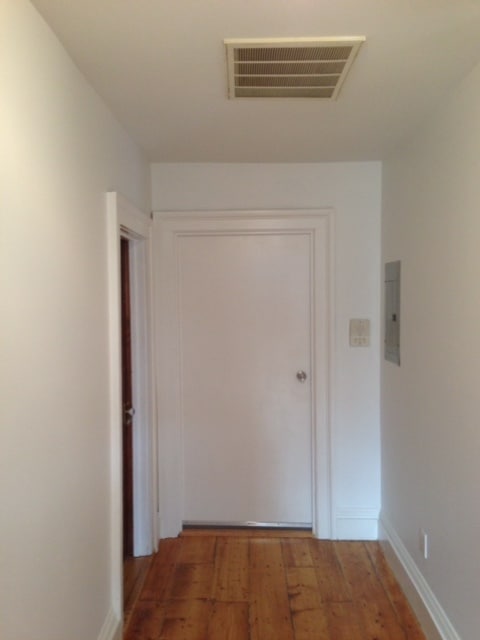 Vestíbulo del apartamento - 222 Warren St