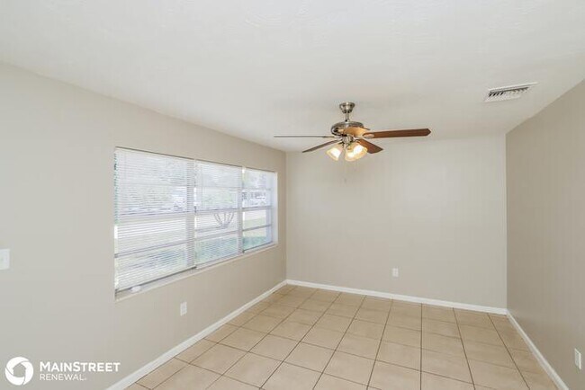 Foto del edificio - 2557 ANDREWS AVE, MELBOURNE, FL 32935