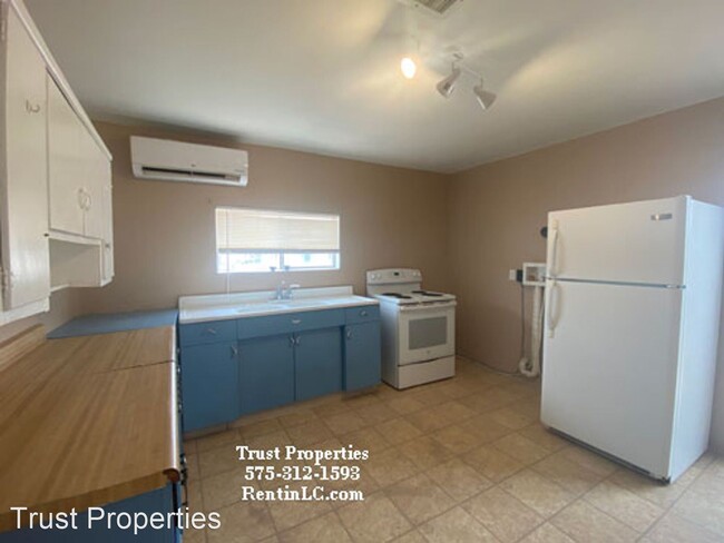 Building Photo - 1 br, 1 bath House - 707 Kansas Ave