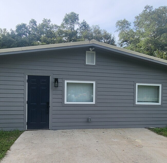Foto del edificio - 6581 SW County Road 242