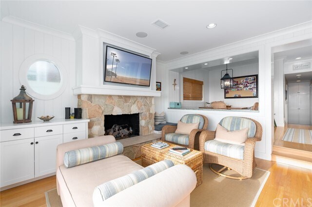 Foto del edificio - 4407 Seashore Dr