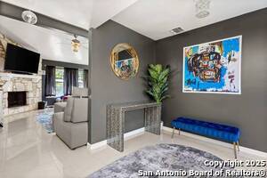 Building Photo - 8218 Dawnwood Dr