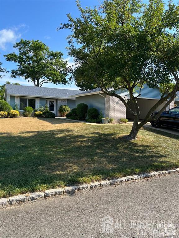 Building Photo - 402 Metuchen Dr