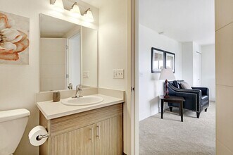 Interior Photo - The Hudson