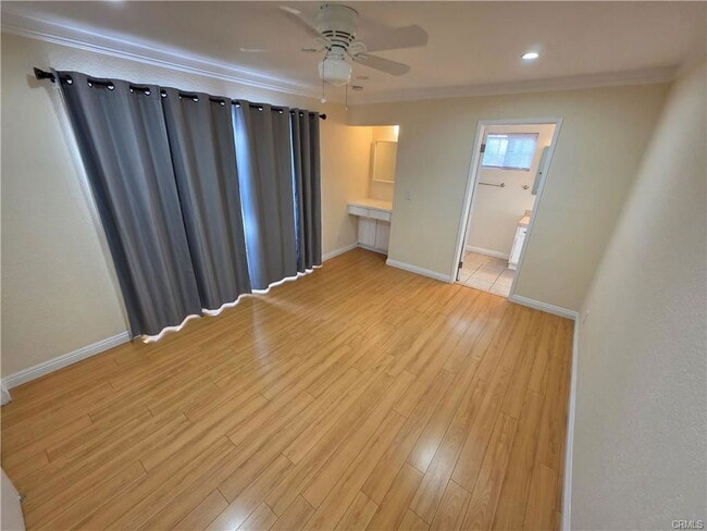 Building Photo - 10060 Jimenez St