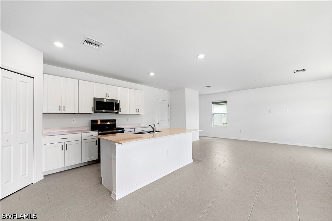 Building Photo - 4074 San Felice Ln