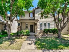 Building Photo - 7120 Wind Row Dr