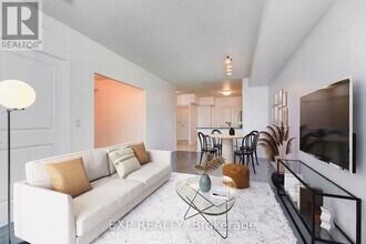 Building Photo - 215 Sherway Gardens Rd