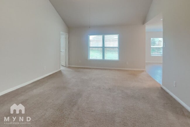 Building Photo - 10397 Sweetwater Creek Dr
