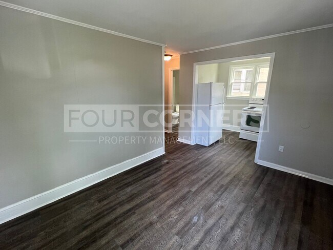 Foto del edificio - Renovated 1 Bedroom 1 Bath Home