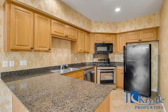 Foto del edificio - 664 Julmar Cir