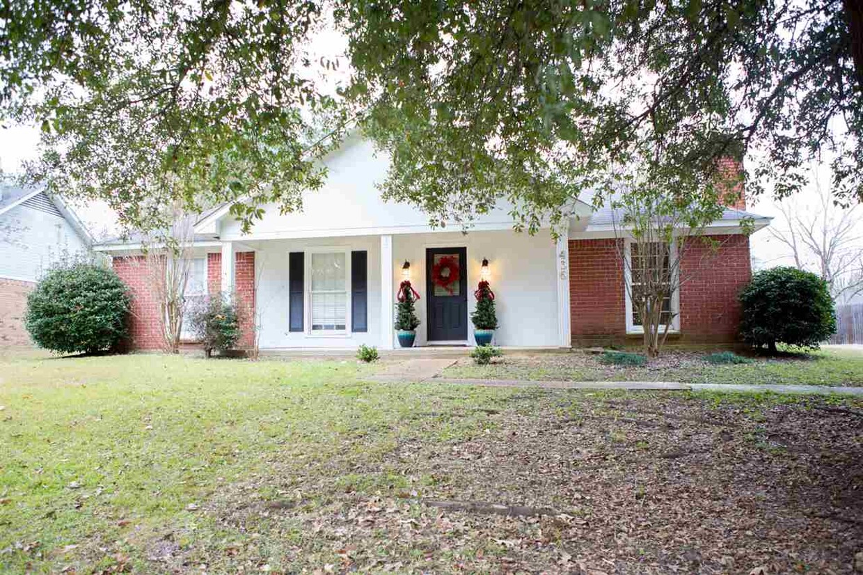 Primary Photo - 436 Brentwood Dr