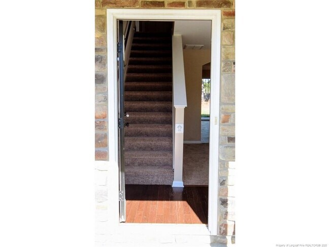 Building Photo - 239 Angel Oak Dr