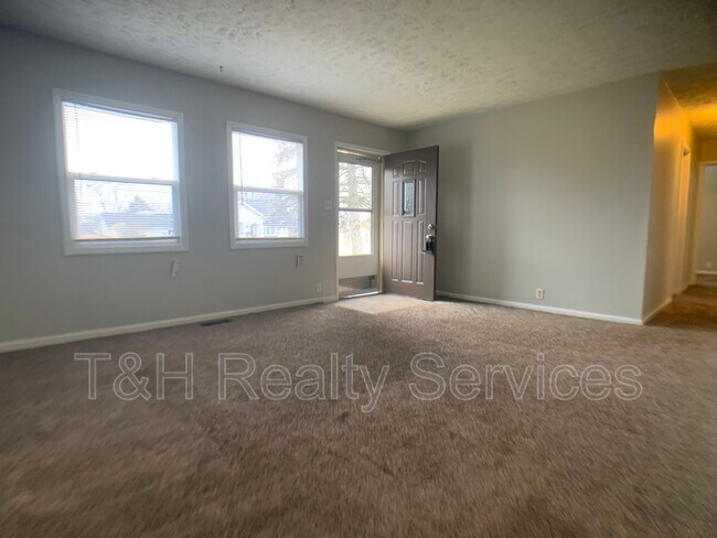 Foto del edificio - 121 S Wittfield St