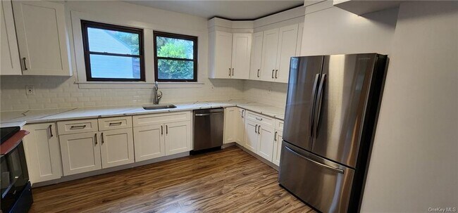 Building Photo - 455 Bedford Ave