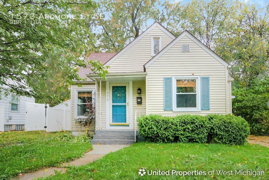 Primary Photo - 1573 Ardmore St SE