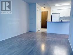 Photo du bâtiment - 5508-5508 Yonge St