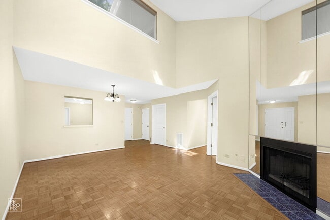 Building Photo - 1081 Courtland Dr
