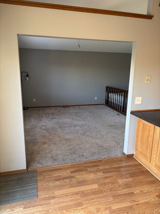 Foto del edificio - 6105 W Bakker Park Dr