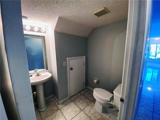 Foto del edificio - 10823 Brickside Ct