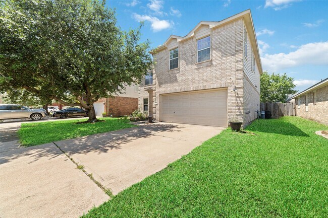 Foto del edificio - 9823 Lynette Falls Dr