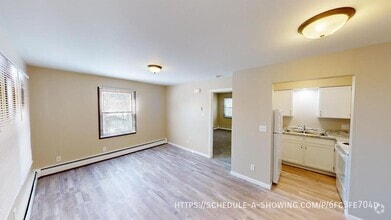 Building Photo - 701 Grove St