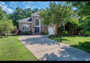 Building Photo - 17120 Clementine Ct