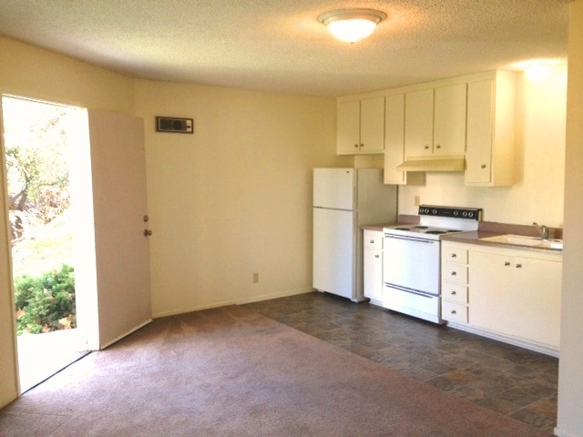 Foto del edificio - 551-555 W Pueblo St