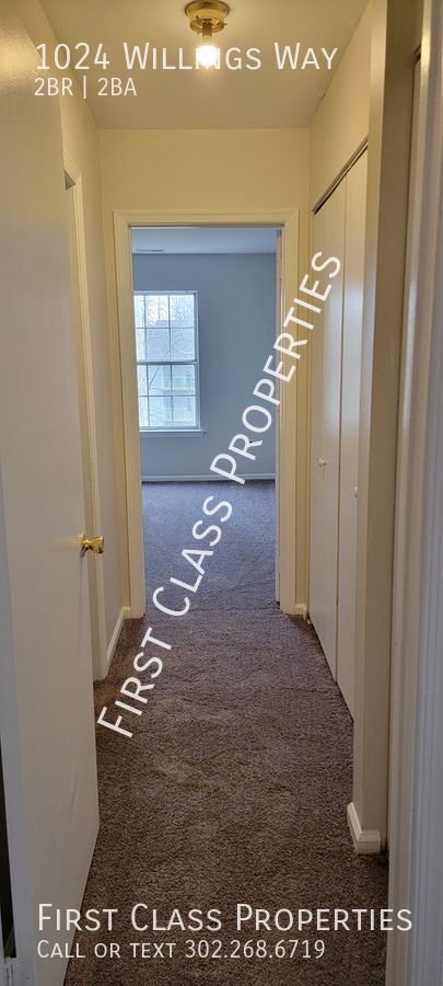 Building Photo - Move-in Ready