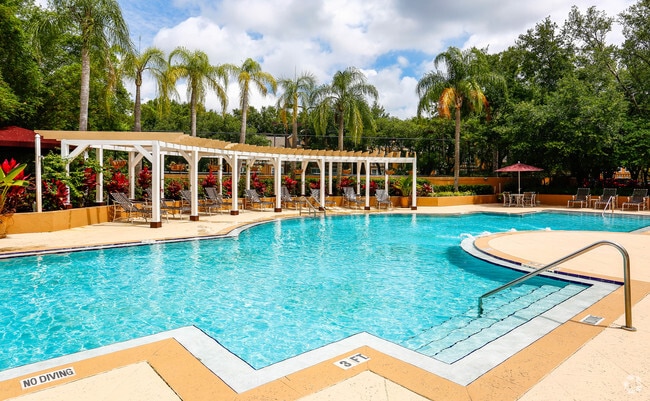 Building Photo - The Park at Catania