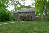 Primary Photo - 10 Maple Ln